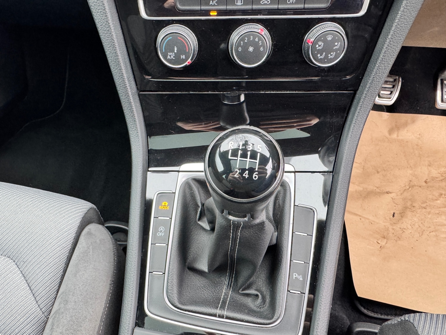 Used Volkswagen Golf 2016 for sale - 77129770: Photo 18