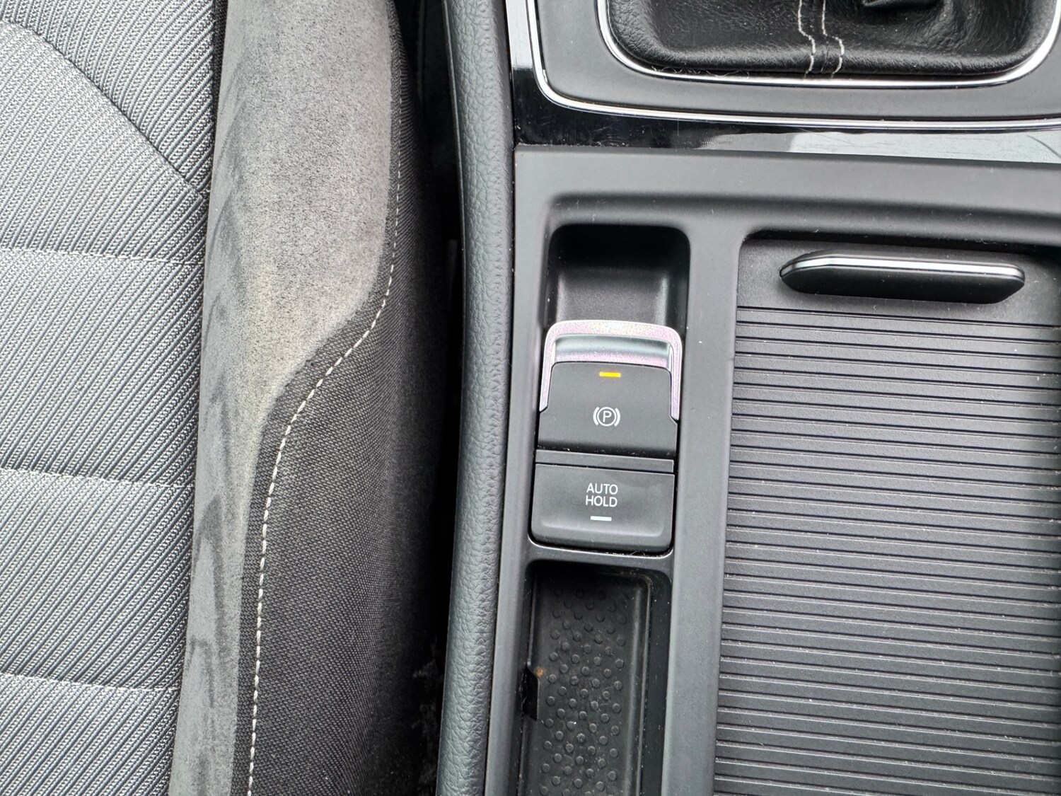 Used Volkswagen Golf 2016 for sale - 77129770: Photo 19