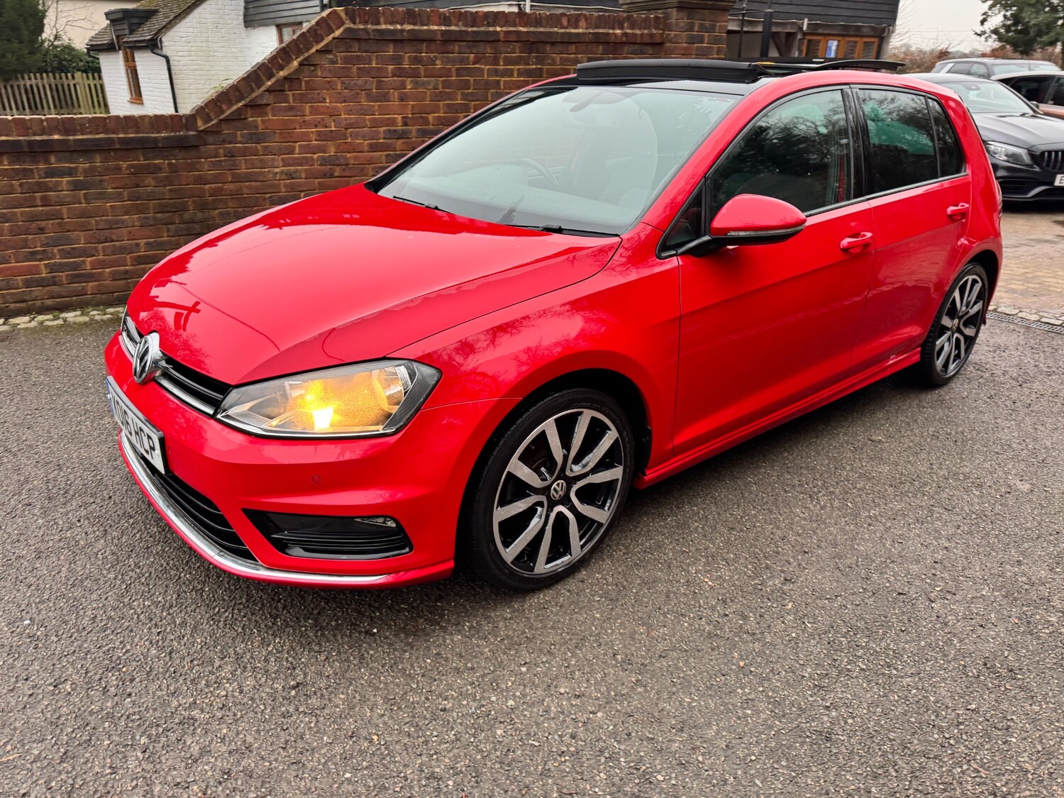 Used Volkswagen Golf 2016 for sale - 77129770: Photo 38
