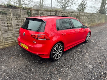 Used Volkswagen Golf 2016 for sale - 77129770: Photo