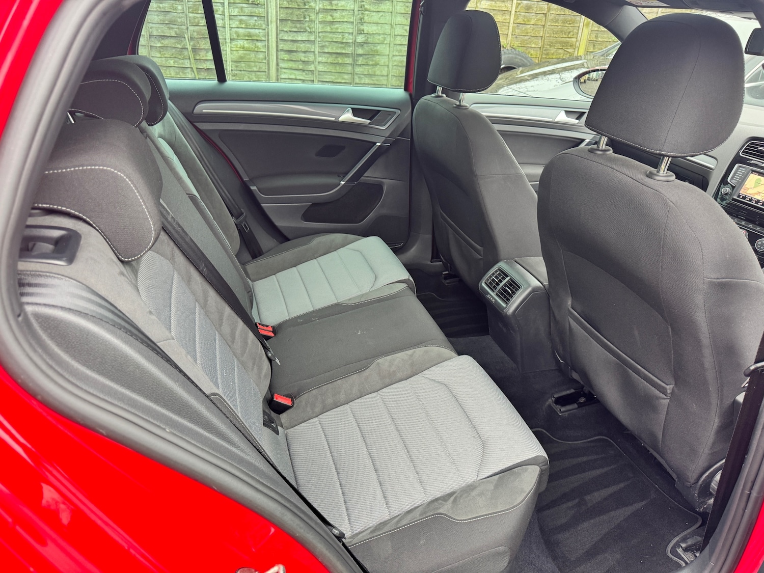 Used Volkswagen Golf 2016 for sale - 77129770: Photo 9