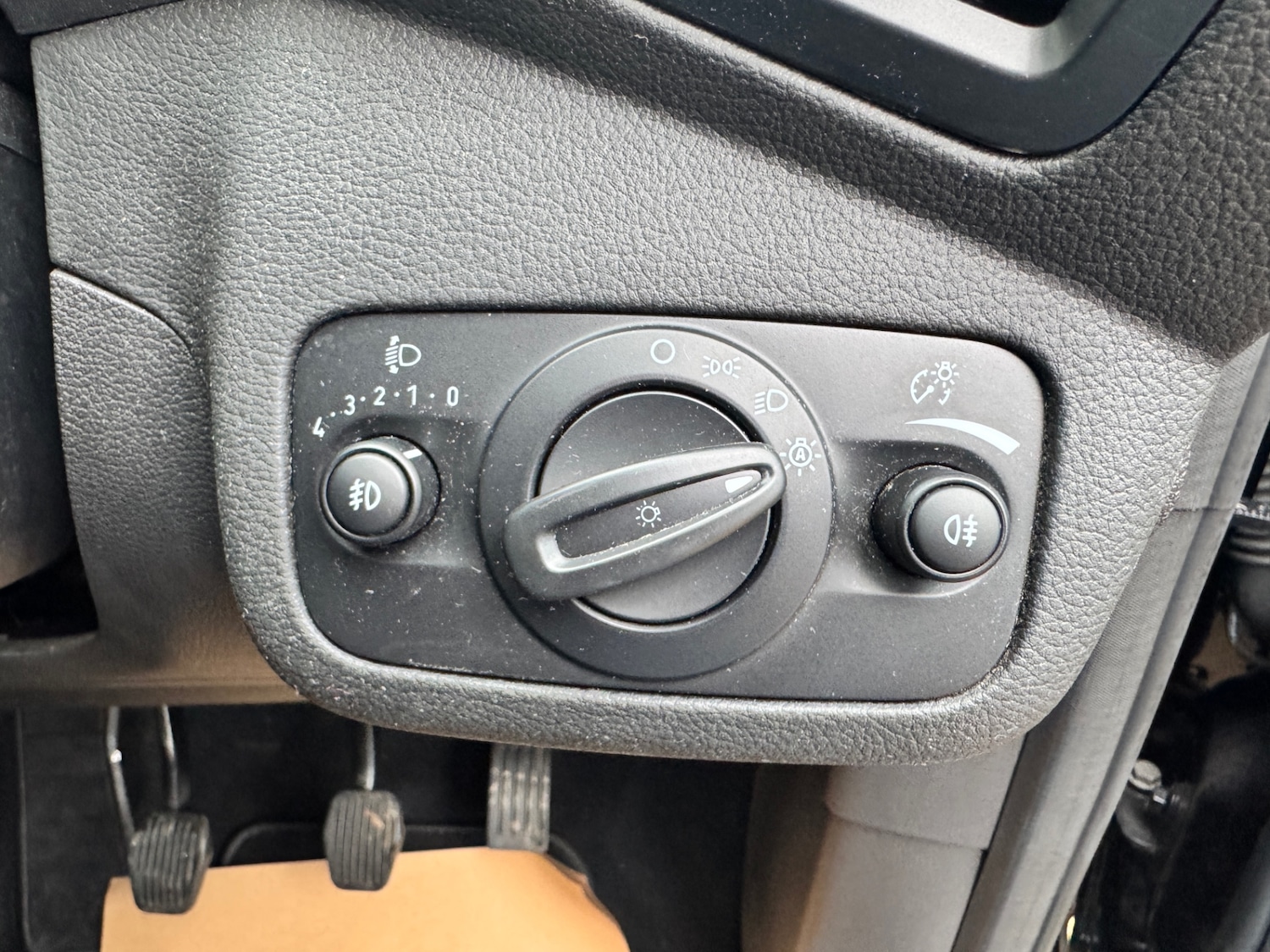 Used Ford C-Max 2018 for sale - 77274667: Photo 20