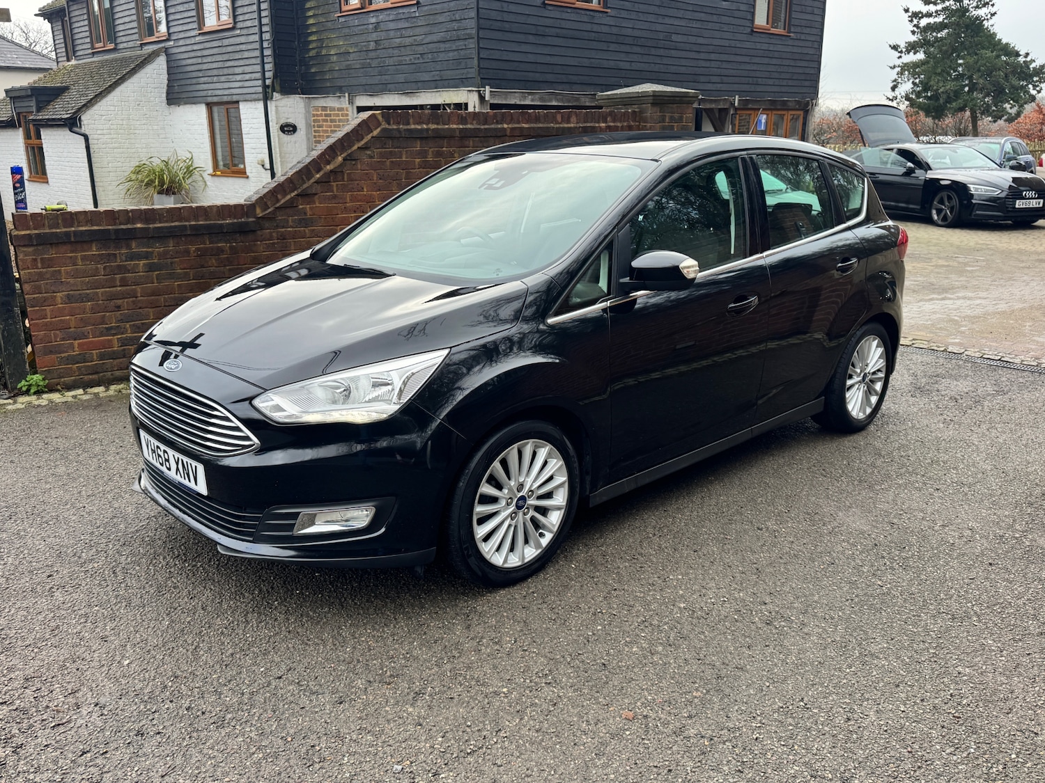 Used Ford C-Max 2018 for sale - 77274667: Photo 3