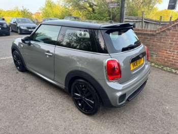 Used MINI Hatch 2018 for sale - 74451465: Photo