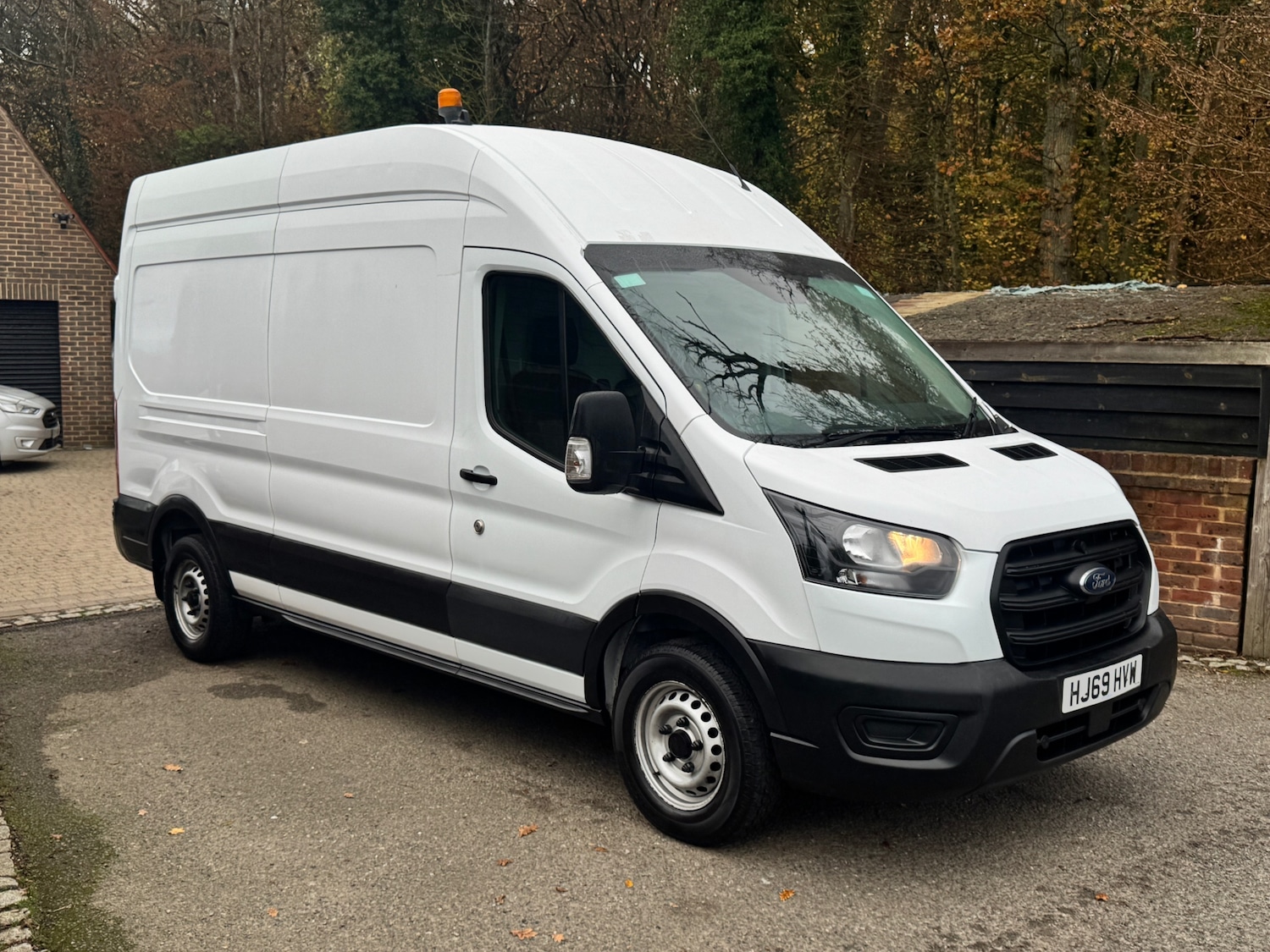 Used Ford Transit 2019 for sale - 76589993: Photo 1