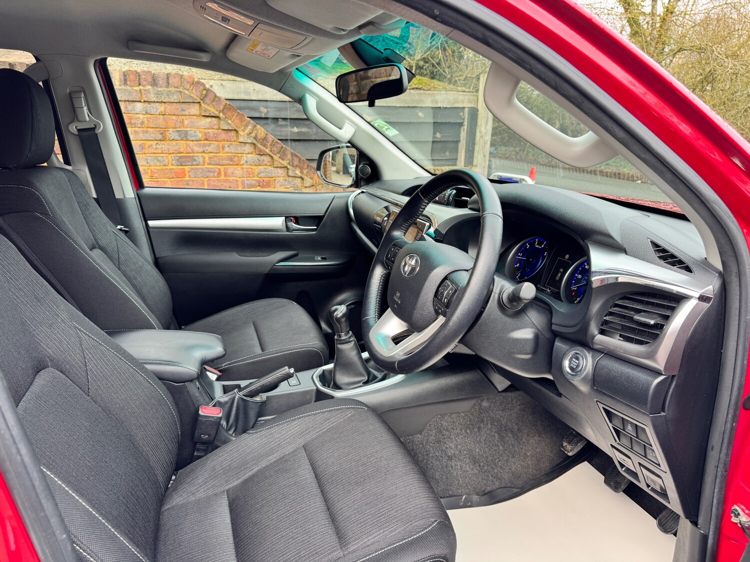 Used Toyota Hilux 2019 for sale - 77592932: Photo 26