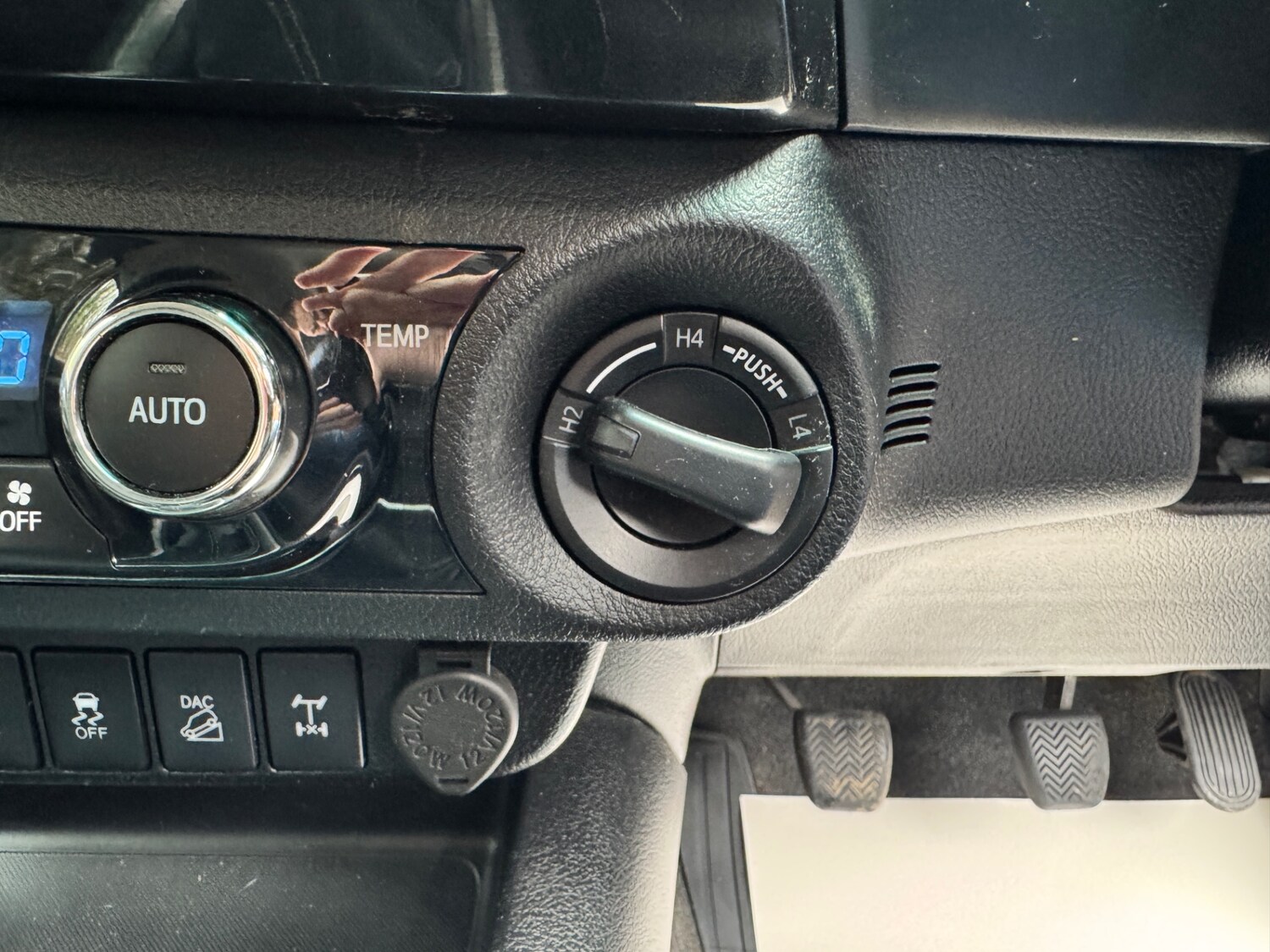 Used Toyota Hilux 2019 for sale - 77592932: Photo 34