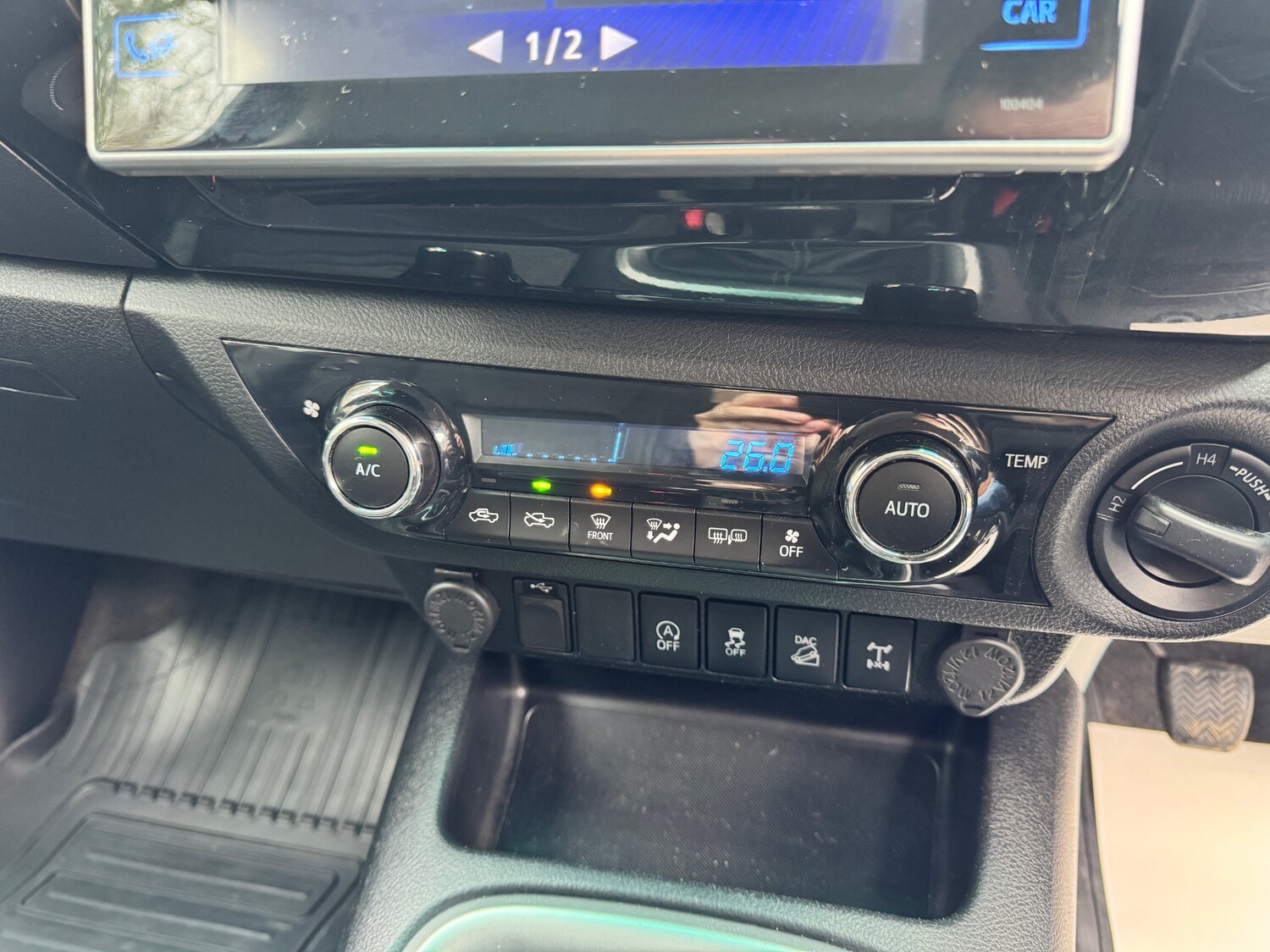 Used Toyota Hilux 2019 for sale - 77592932: Photo 35