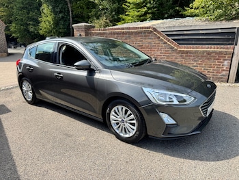 2019 (19) - 1.5 EcoBlue 120 Titanium 5dr