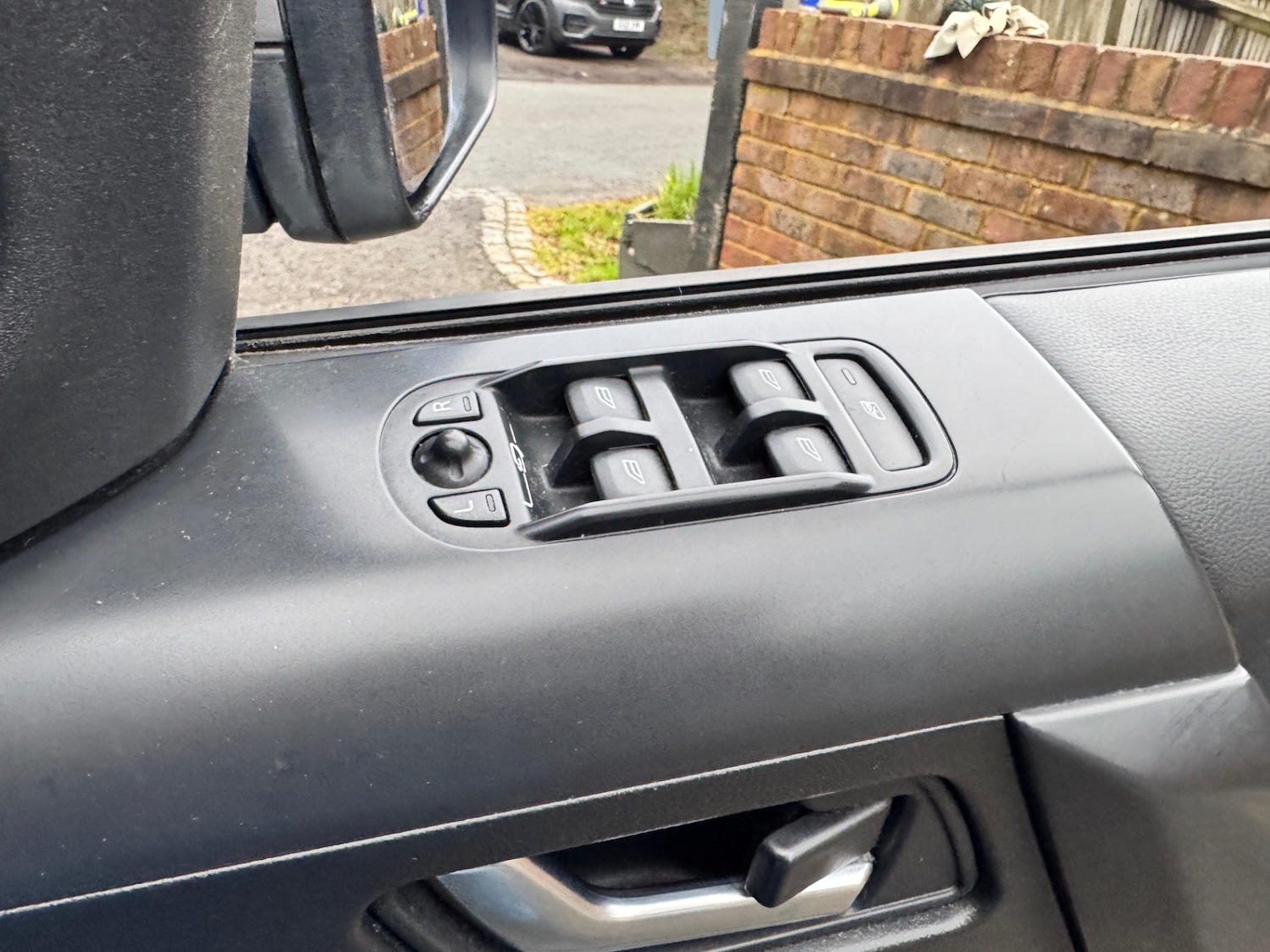 Used Land Rover Freelander 2013 for sale - 77370770: Photo 25