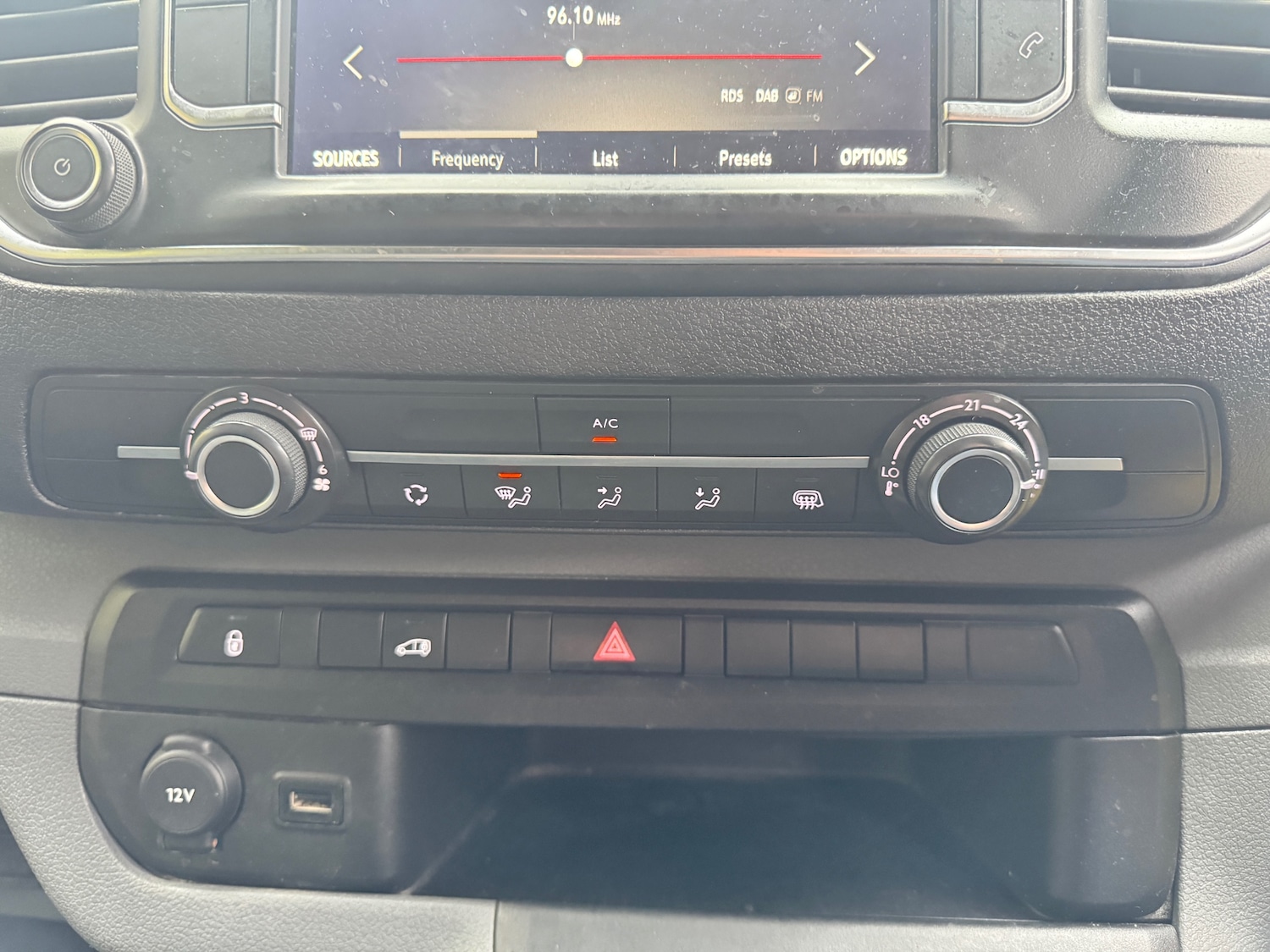 Used Vauxhall Vivaro 2020 for sale - 76407688: Photo 10