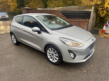 Used Ford Fiesta 2017 for sale - 76444567: Photo