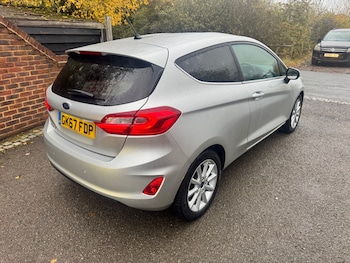 Used Ford Fiesta 2017 for sale - 76444567: Photo