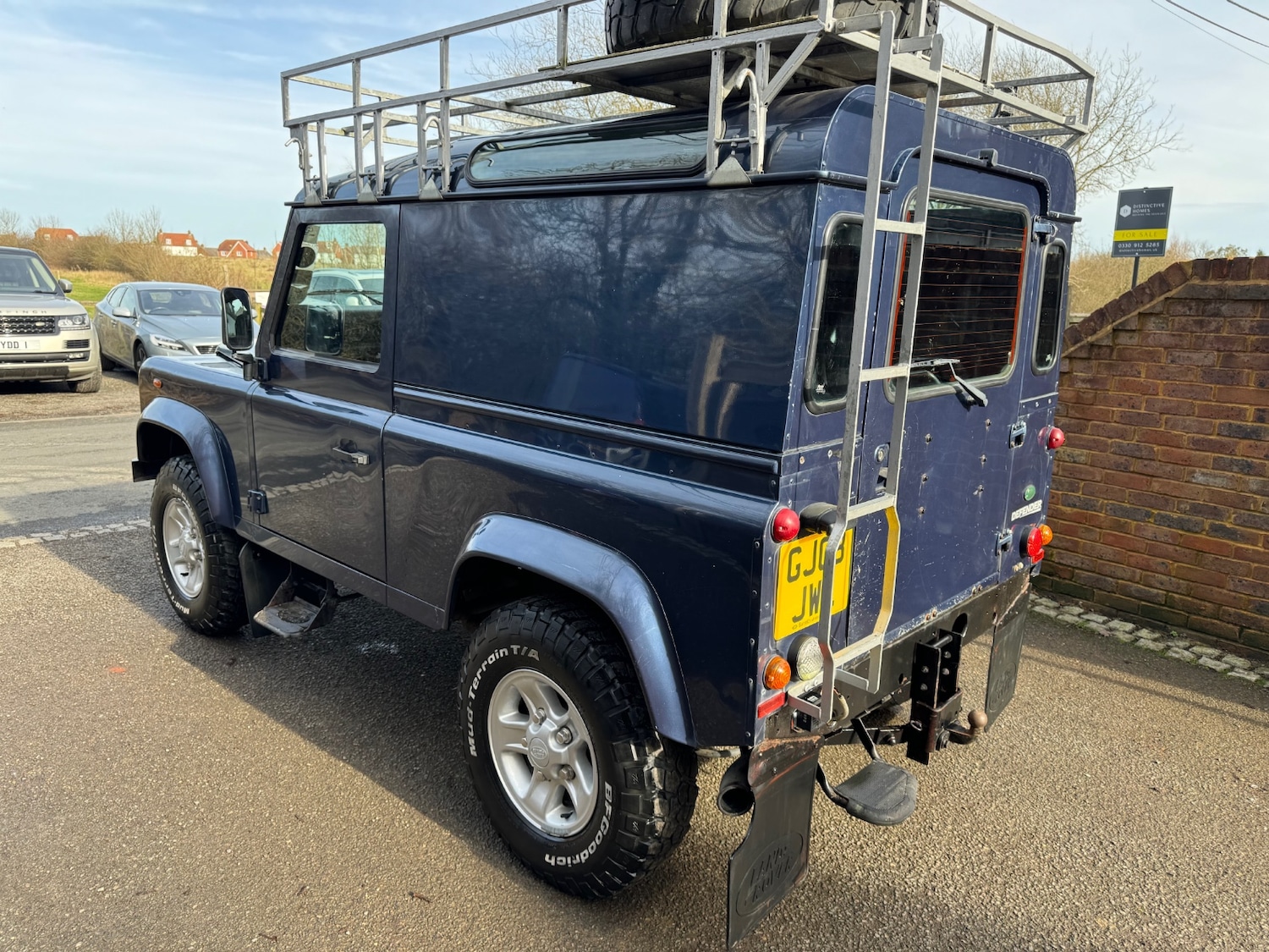 Vehicle 21