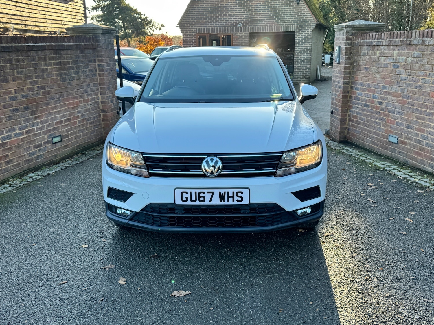 Used Volkswagen Tiguan 2017 for sale - 76630402: Photo 2