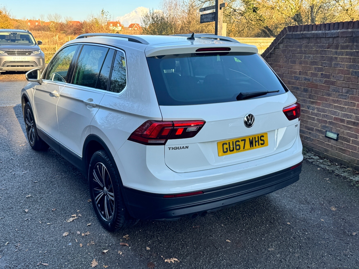 Used Volkswagen Tiguan 2017 for sale - 76630402: Photo 4