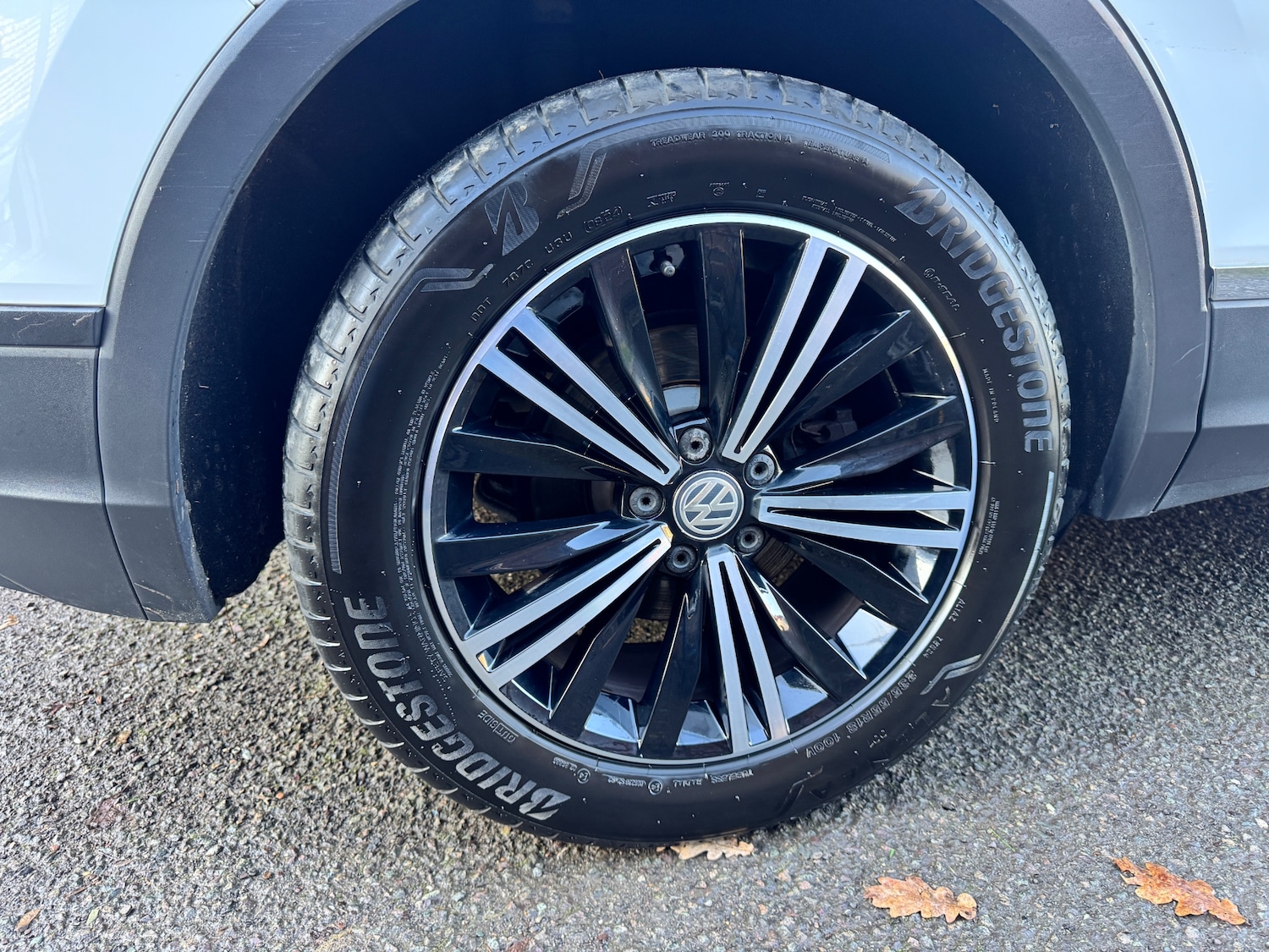 Used Volkswagen Tiguan 2017 for sale - 76630402: Photo 5