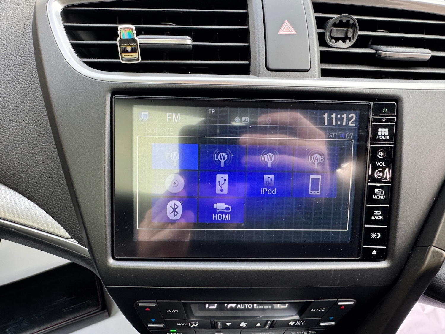 Used Honda Civic 2015 for sale - 76948546: Photo 18