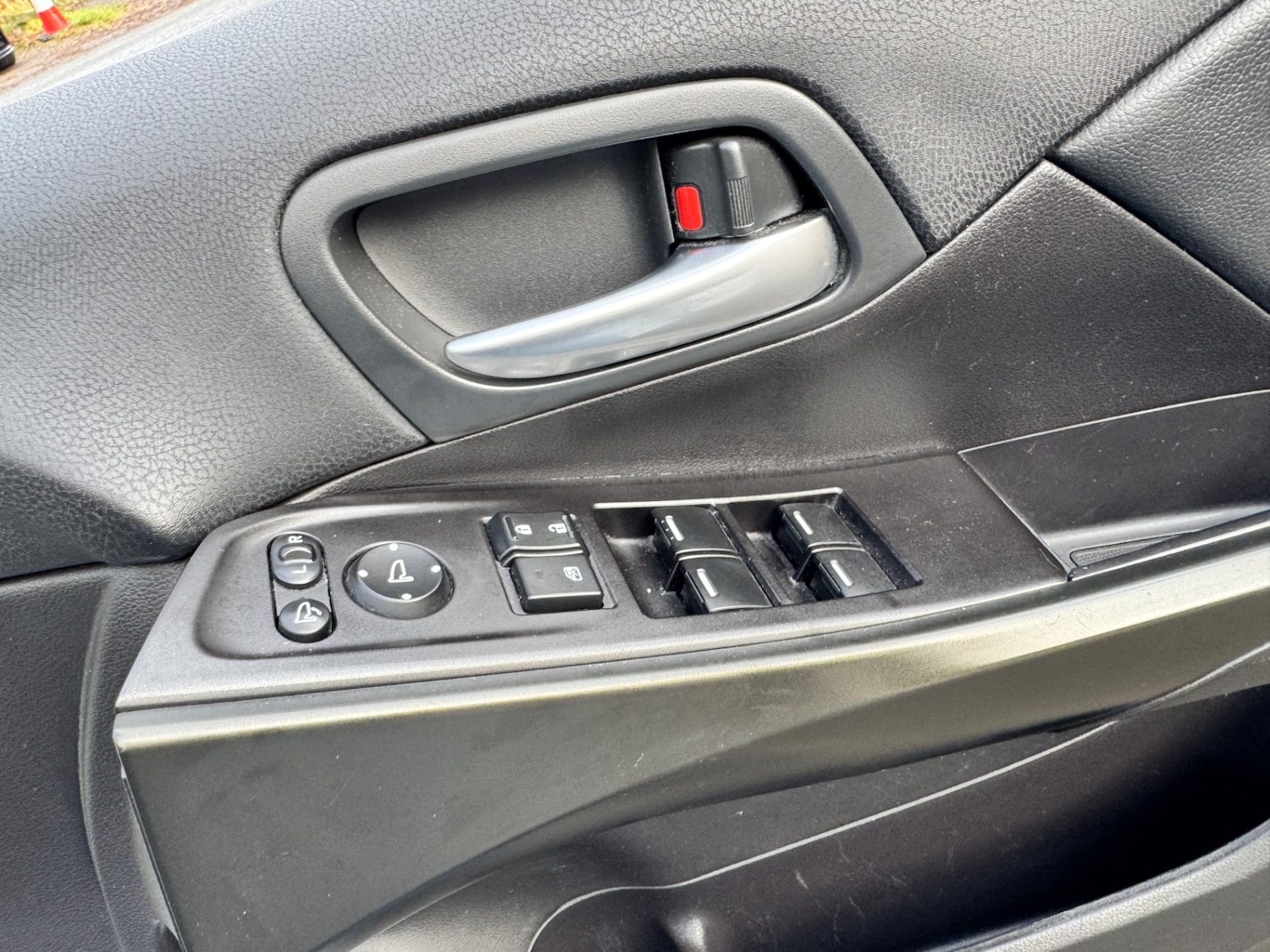 Used Honda Civic 2015 for sale - 76948546: Photo 25