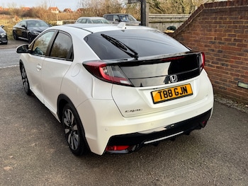 Used Honda Civic 2015 for sale - 76948546: Photo