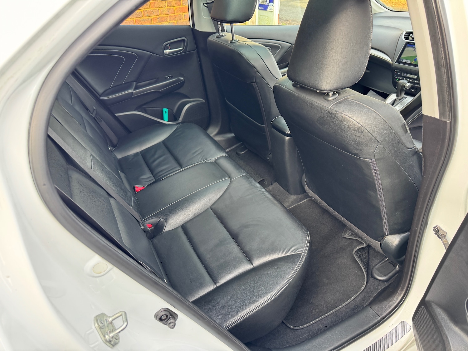 Used Honda Civic 2015 for sale - 76948546: Photo 8