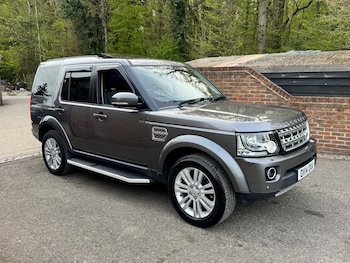 Land Rover Discovery feature image