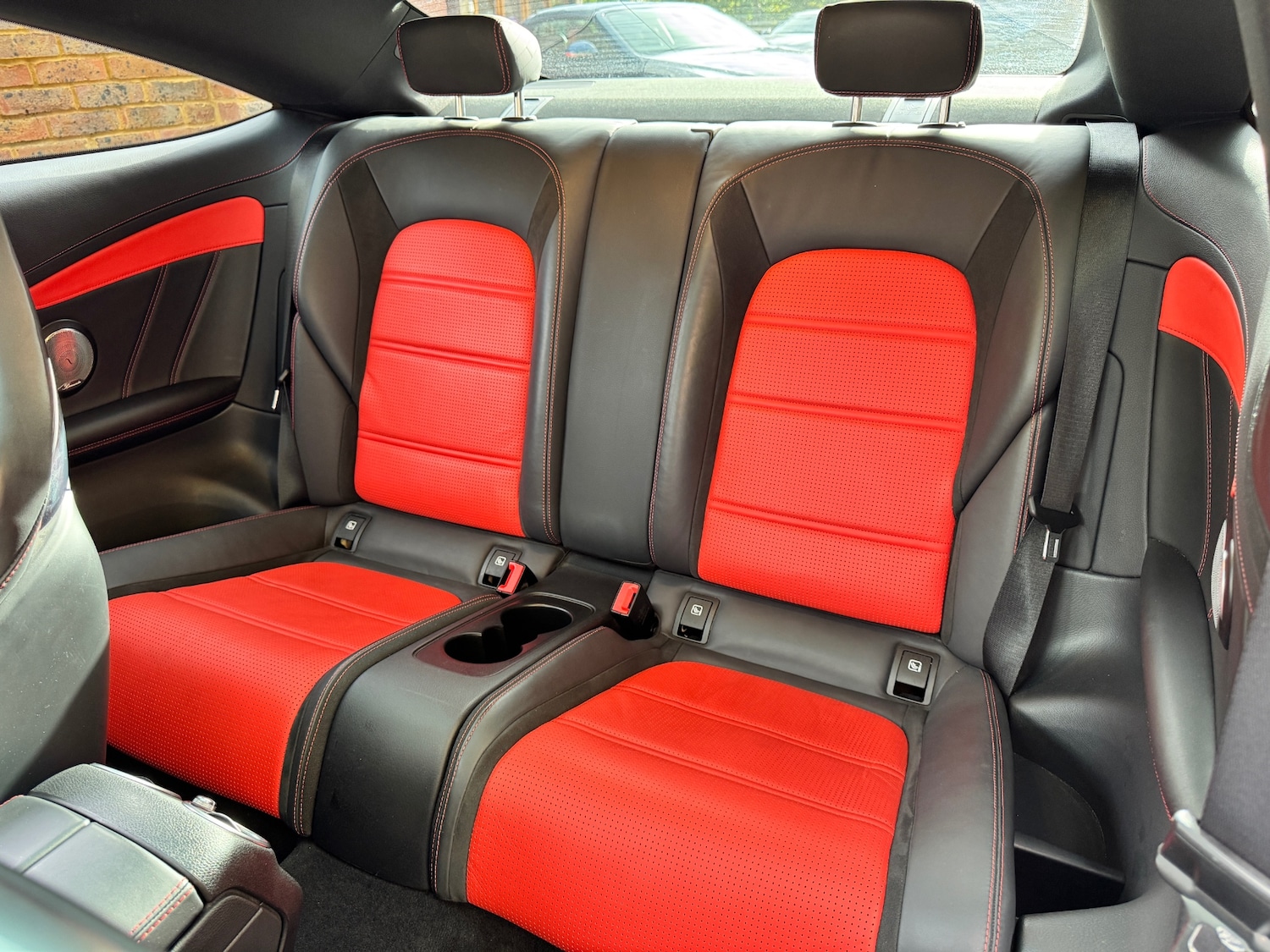 Used Mercedes-Benz C Class 2019 for sale - 76347295: Photo 10