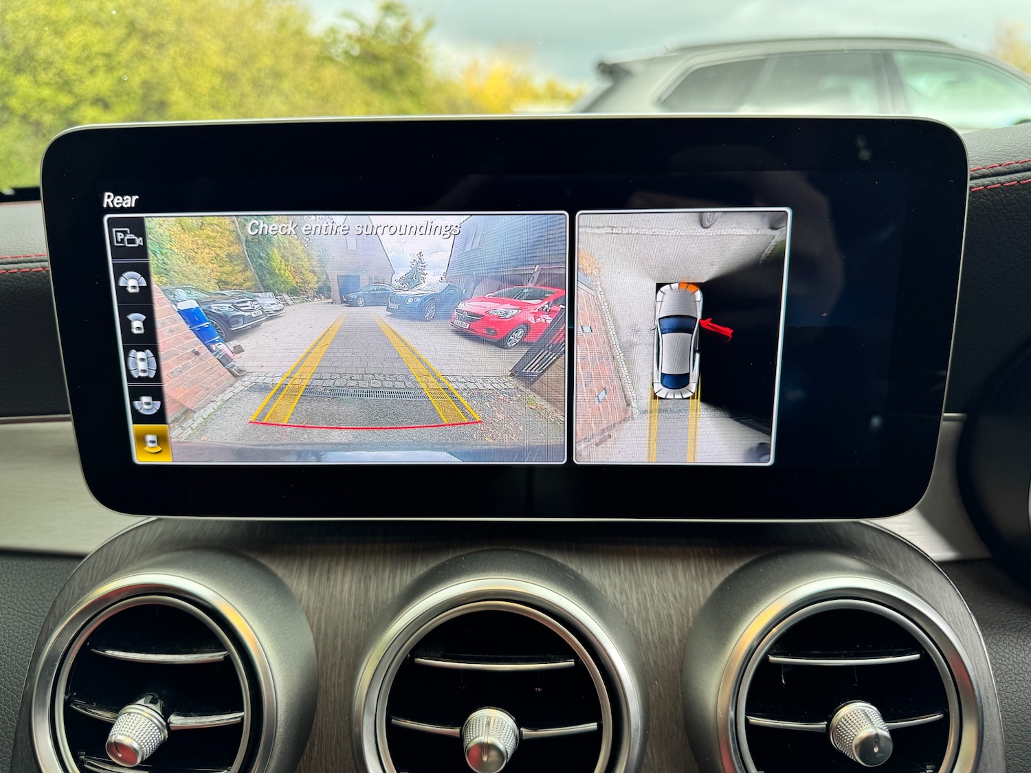 Used Mercedes-Benz C Class 2019 for sale - 76347295: Photo 23