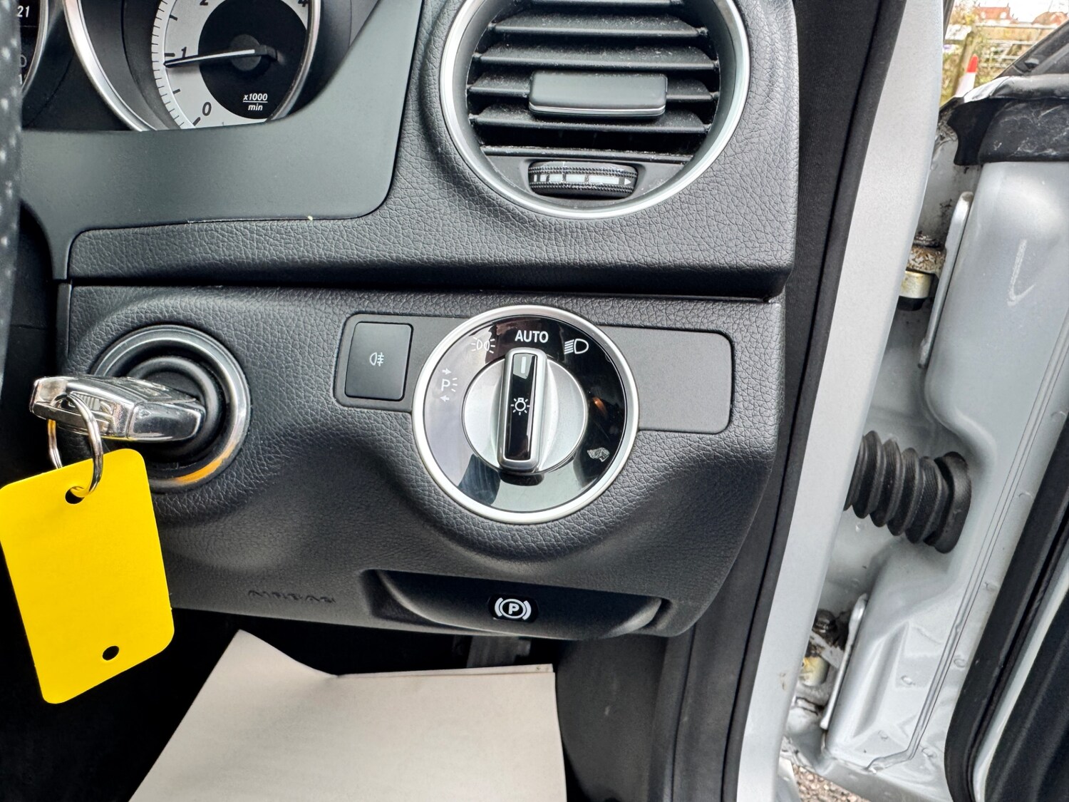 Used Mercedes-Benz C Class 2015 for sale - 76452020: Photo 29