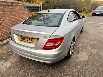Used Mercedes-Benz C Class 2015 for sale - 76452020: Photo