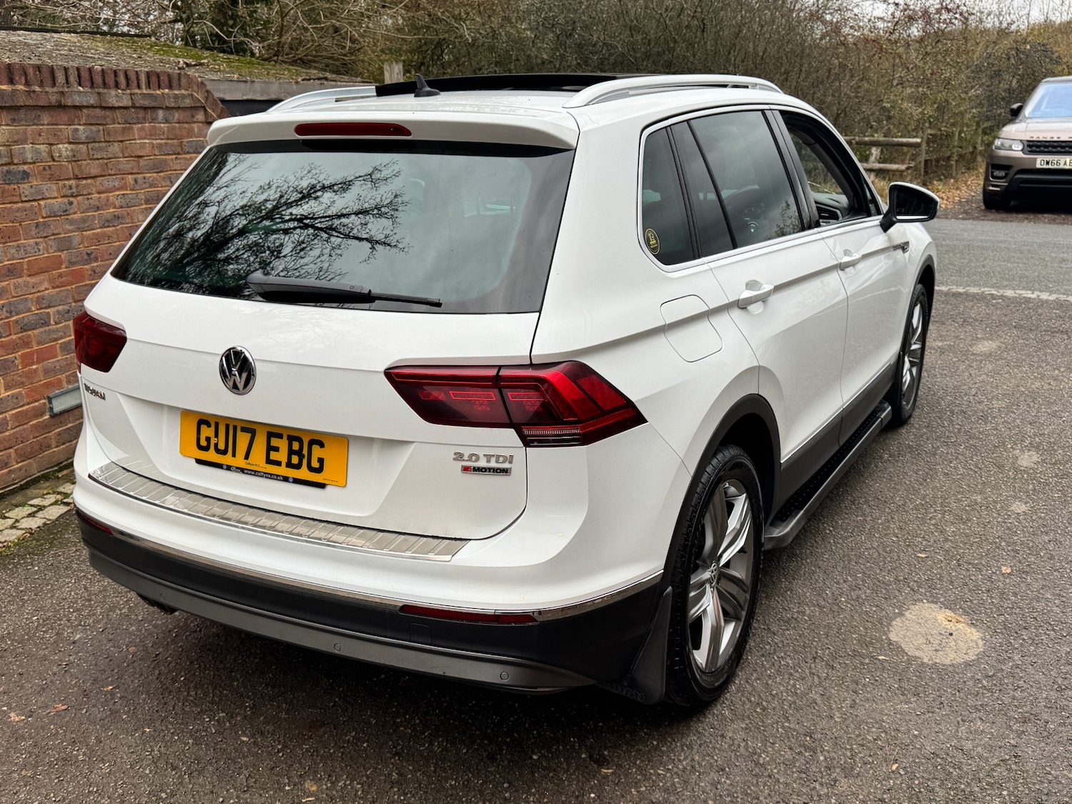 Used Volkswagen Tiguan 2017 for sale - 76630407: Photo 4