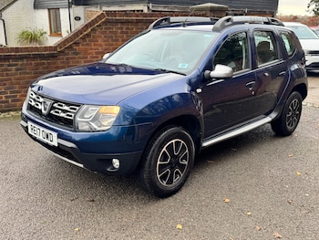 Used Dacia Duster 2017 for sale - 76570922: Photo