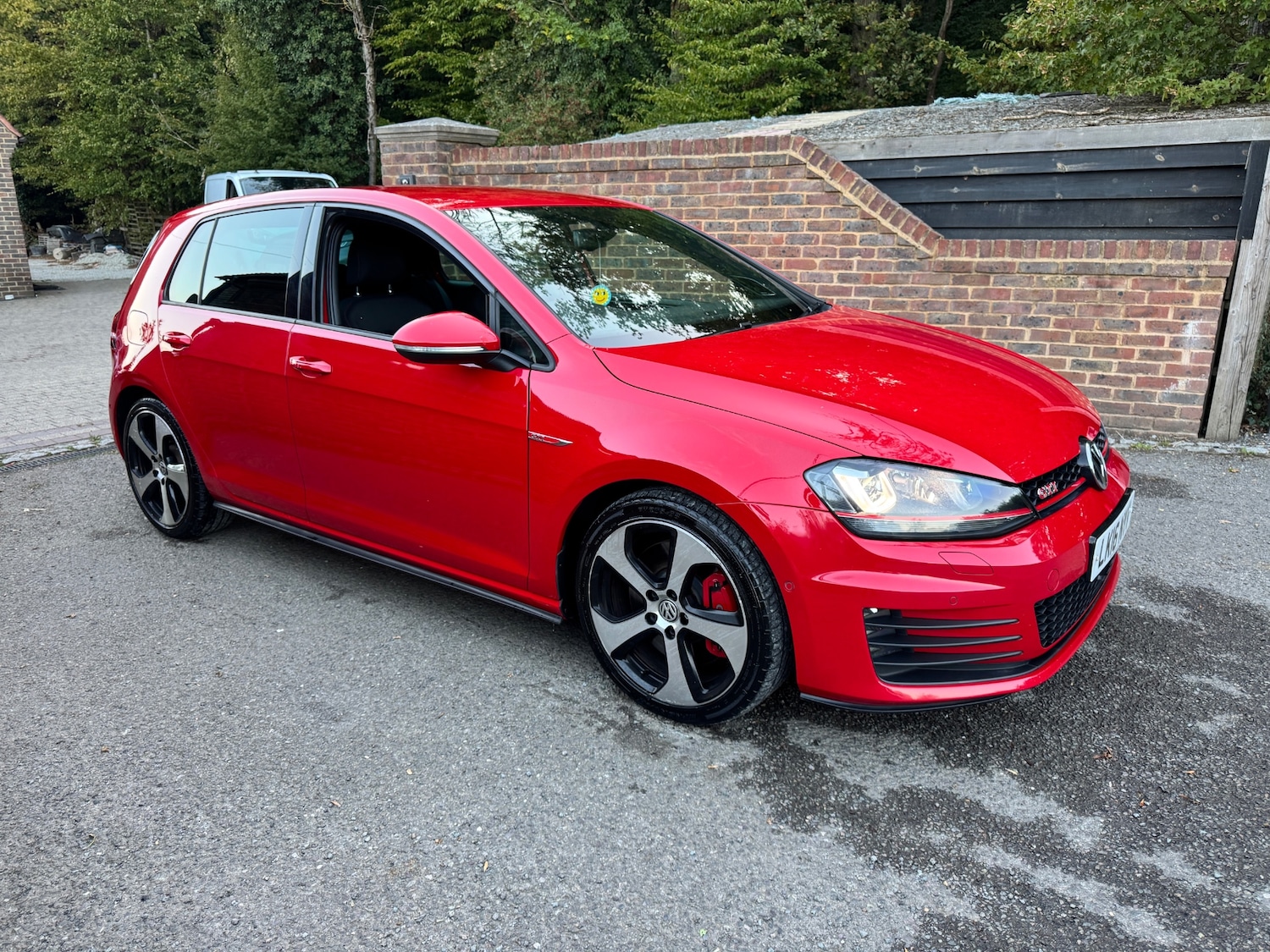 Used Volkswagen Golf 2016 for sale - 76097622: Photo 1