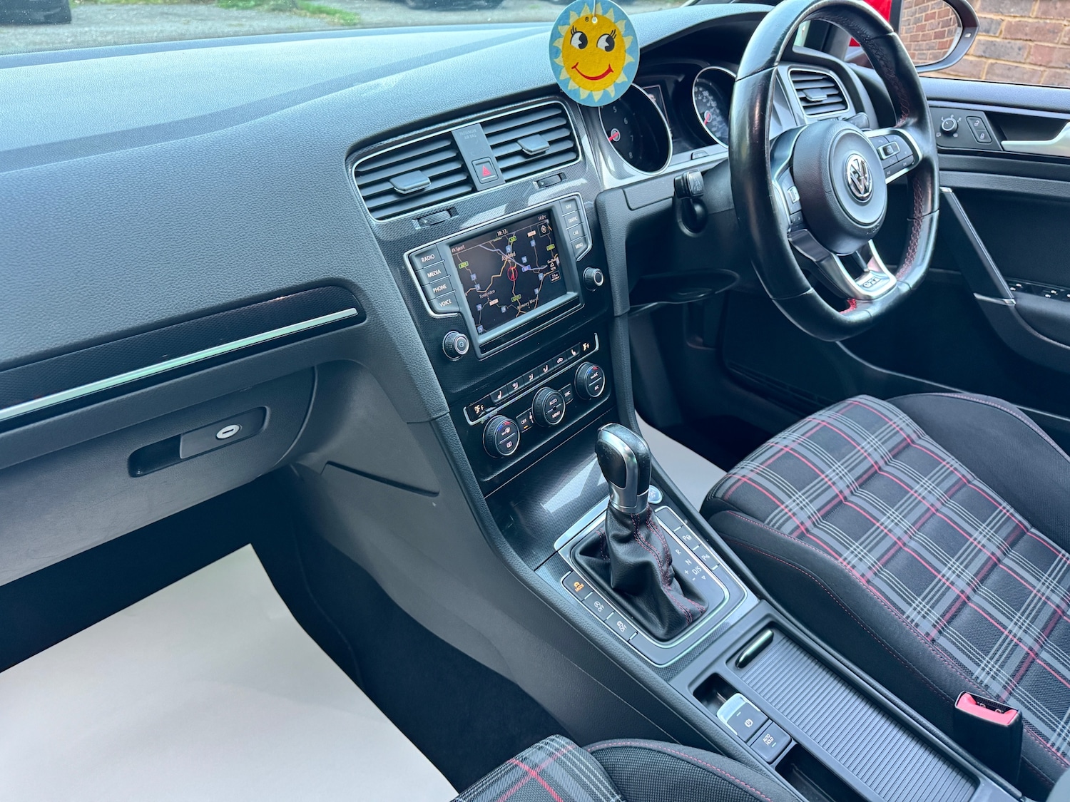 Used Volkswagen Golf 2016 for sale - 76097622: Photo 13