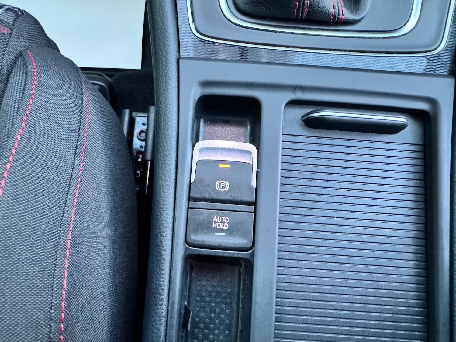 Used Volkswagen Golf 2016 for sale - 76097622: Photo 22