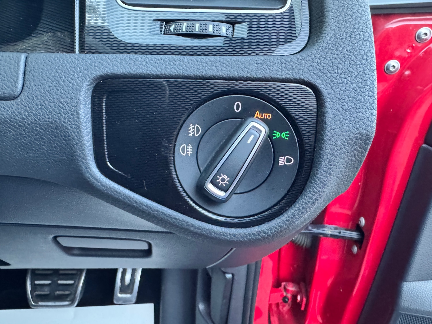 Used Volkswagen Golf 2016 for sale - 76097622: Photo 32