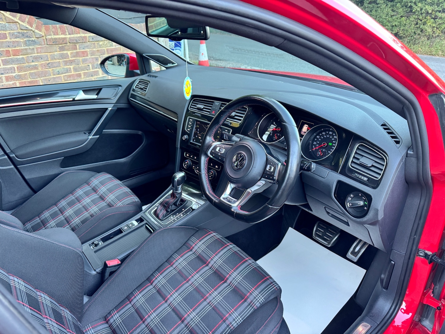 Used Volkswagen Golf 2016 for sale - 76097622: Photo 6