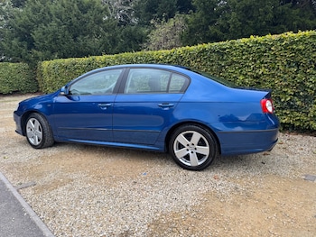 Used Volkswagen Passat 2009 for sale - 76022266: Photo