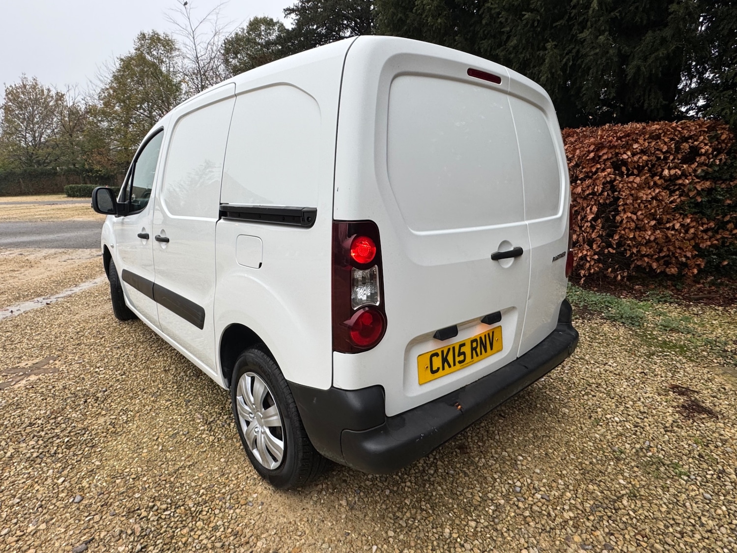 Used Peugeot Partner 2015 for sale - 76649449: Photo 5