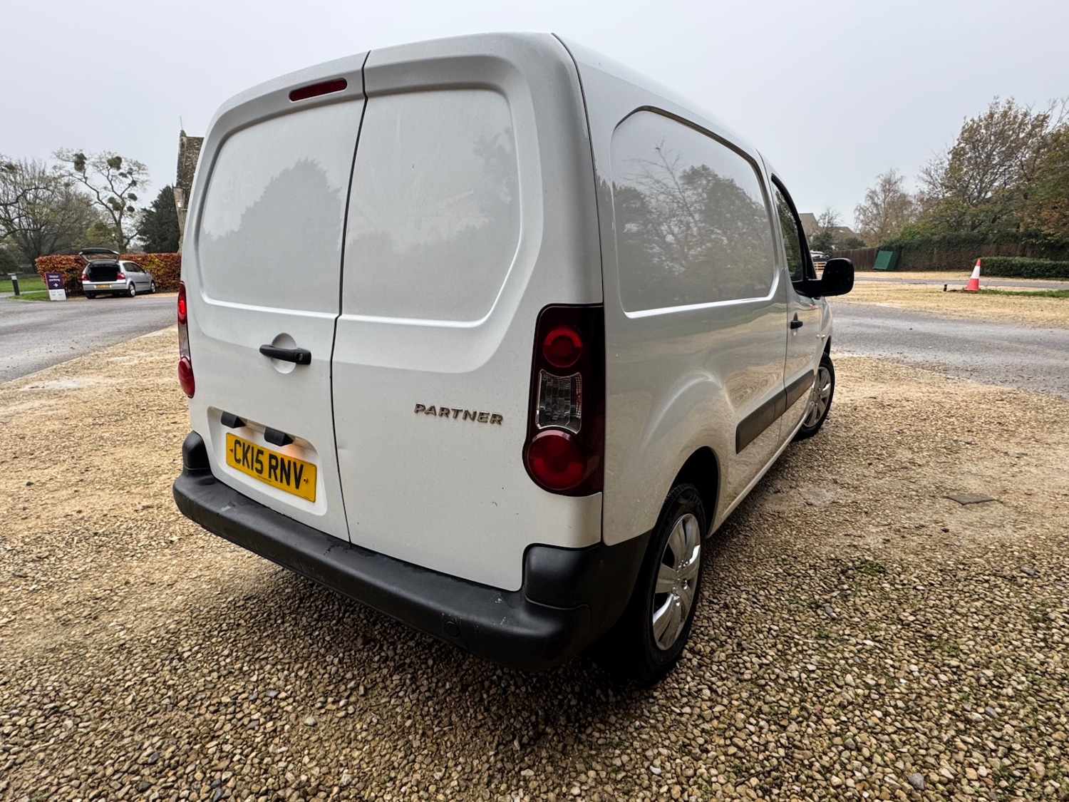 Used Peugeot Partner 2015 for sale - 76649449: Photo 7