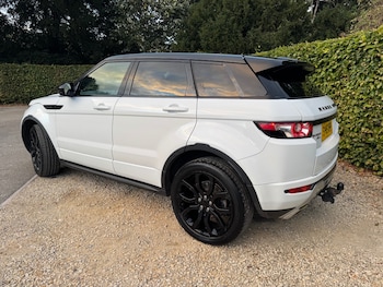 Used Land Rover Range Rover Evoque 2015 for sale - 75740604: Photo