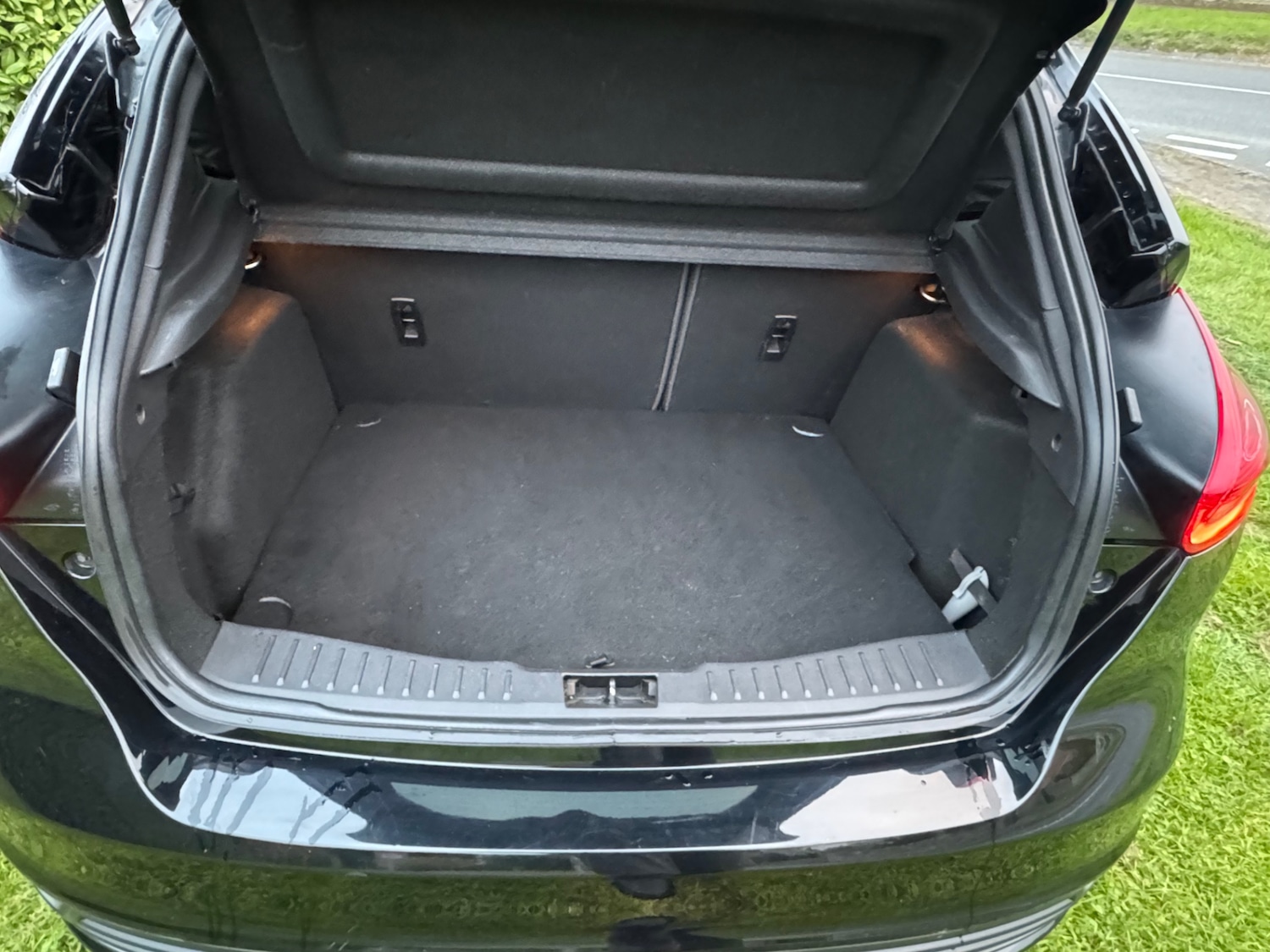 Used Ford Focus 2015 for sale - 76281710: Photo 15
