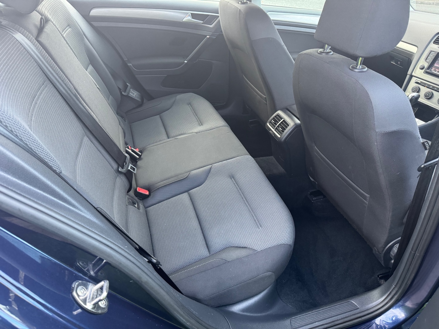 Used Volkswagen Golf 2014 for sale - 76511012: Photo 17