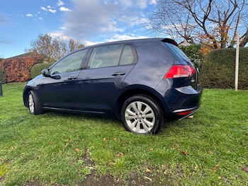 Used Volkswagen Golf 2014 for sale - 76511012: Photo