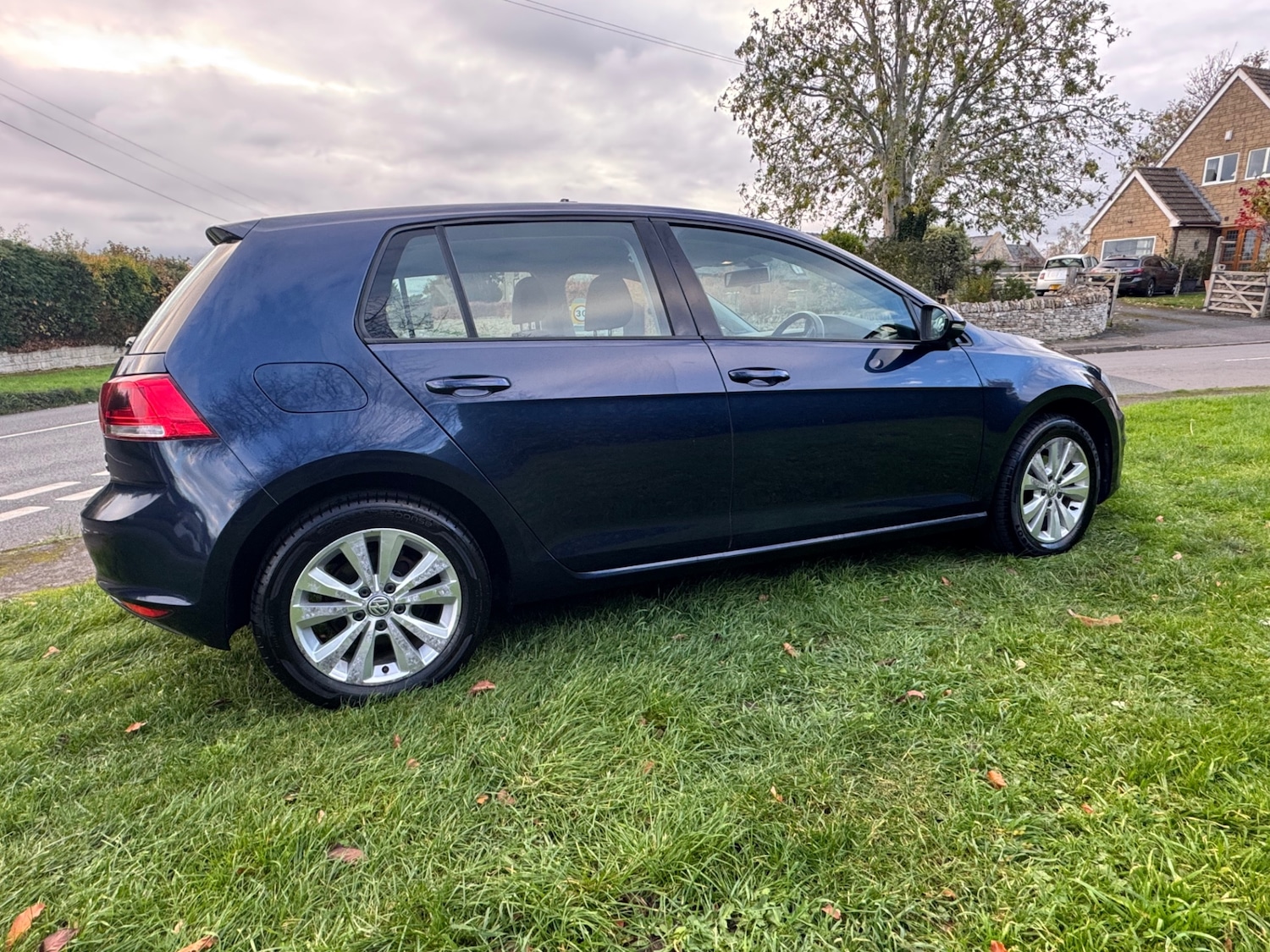 Used Volkswagen Golf 2014 for sale - 76511012: Photo 8