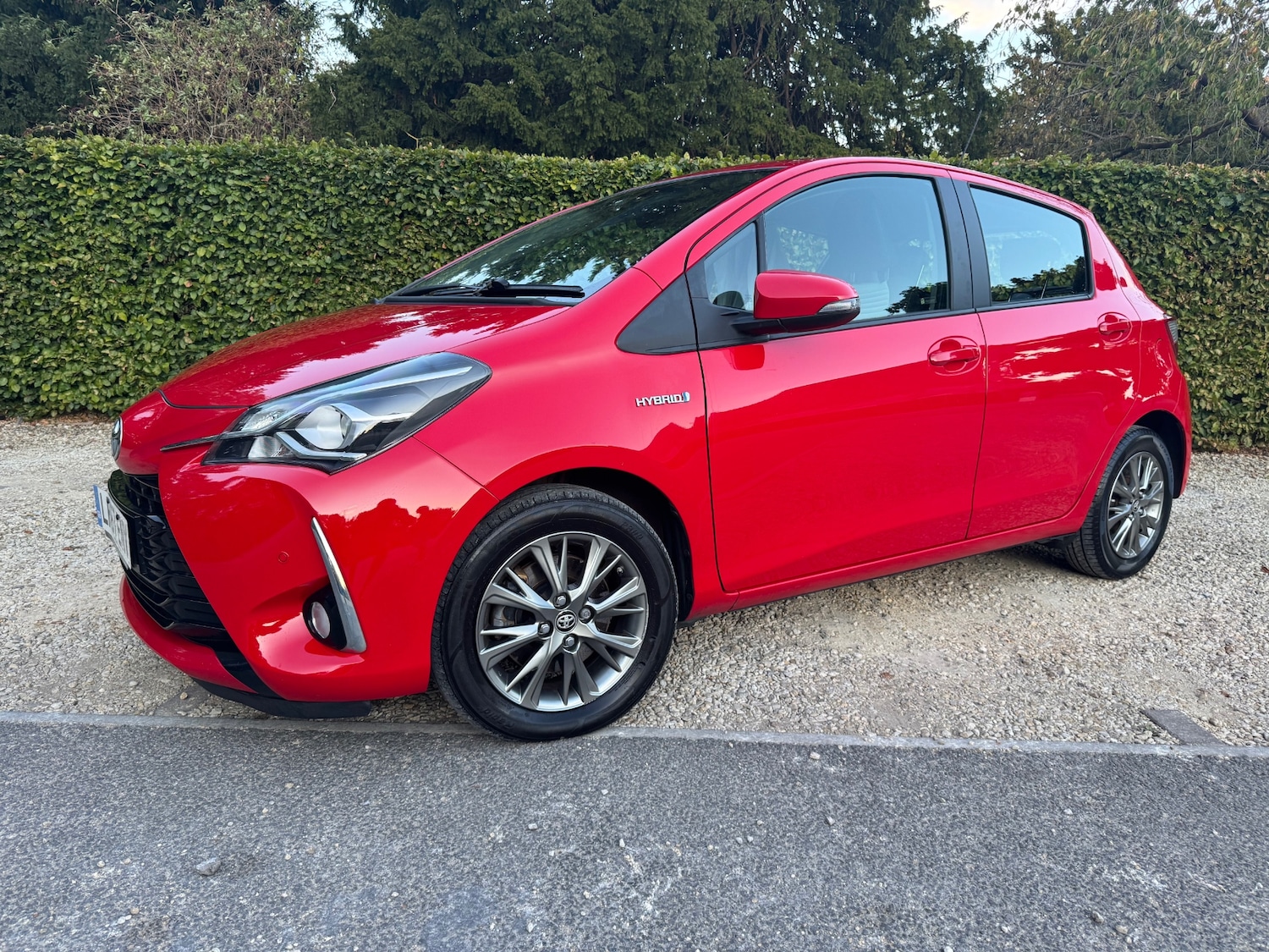Used Toyota Yaris 2017 for sale - 76120502: Photo 1