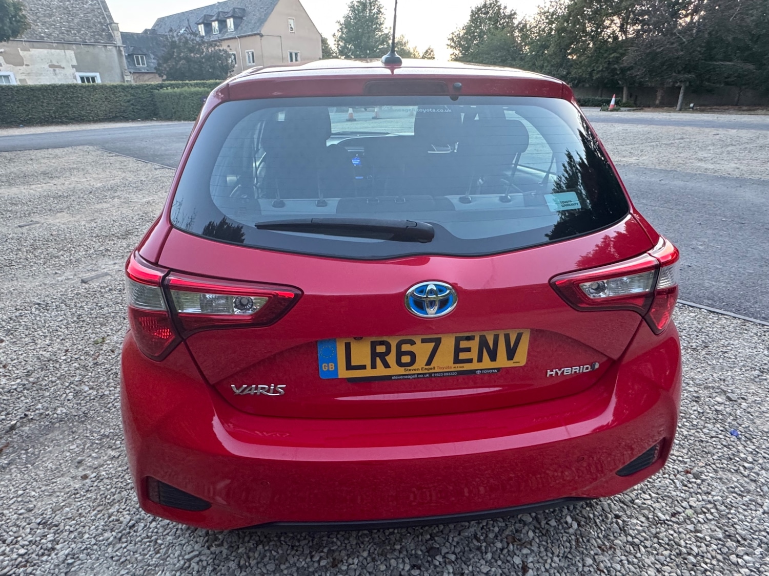 Used Toyota Yaris 2017 for sale - 76120502: Photo 9