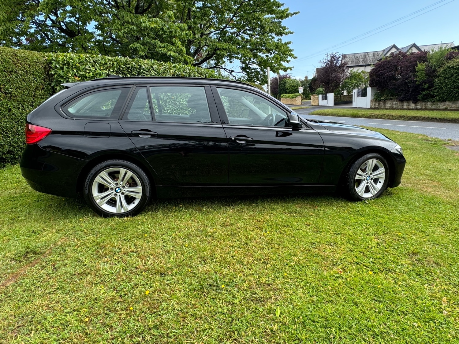 Used BMW 3 Series 2012 for sale - 76627415: Photo 2