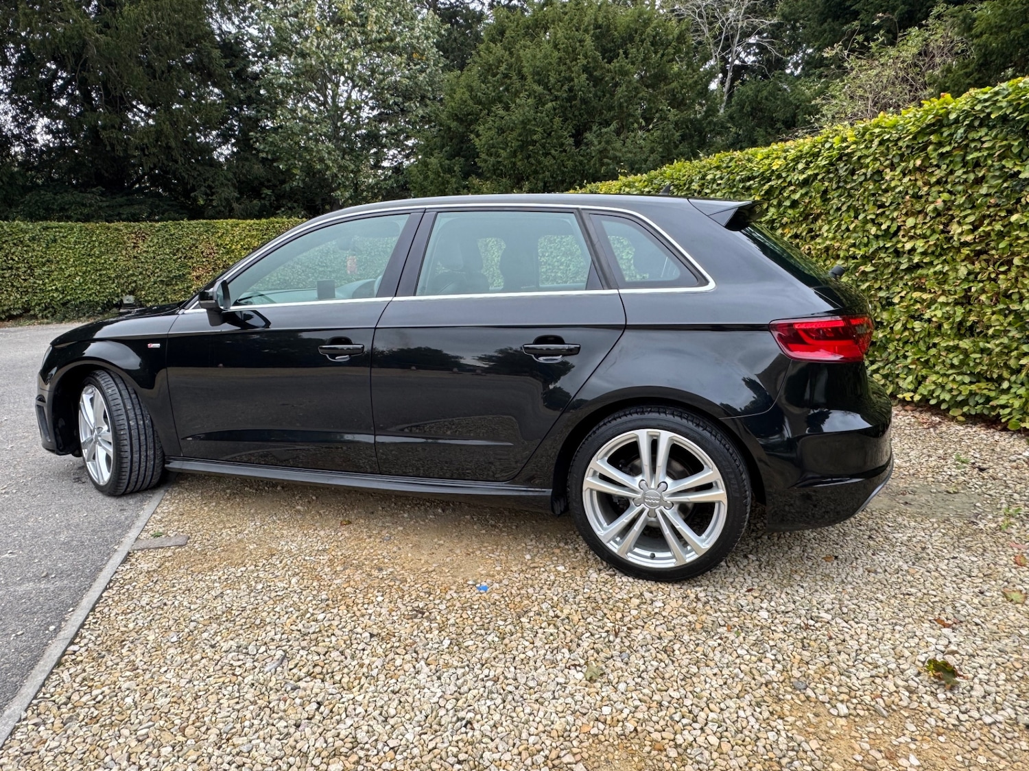 Used Audi A3 2016 for sale - 76022299: Photo 2