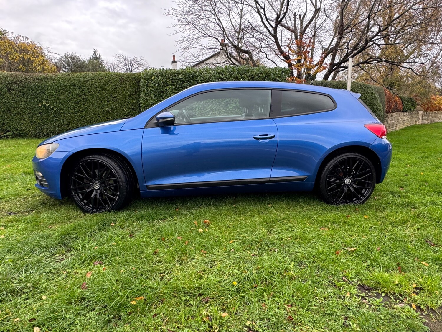 Used Volkswagen Scirocco 2011 for sale - 76557116: Photo 3